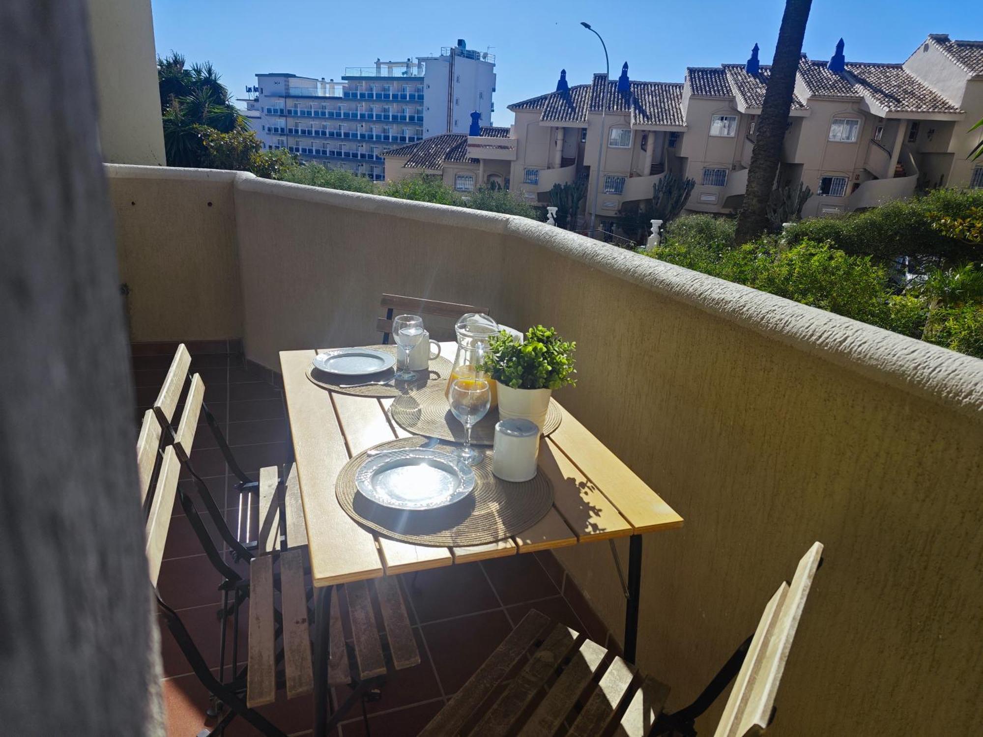 Casa Oasis Benalbeach Benalmadena Exterior photo